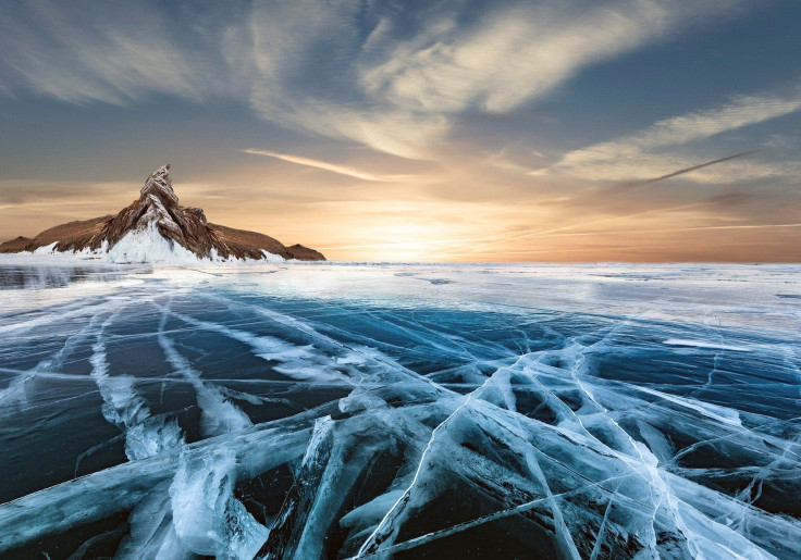 frozen-lake-gccb4e50e8_1920