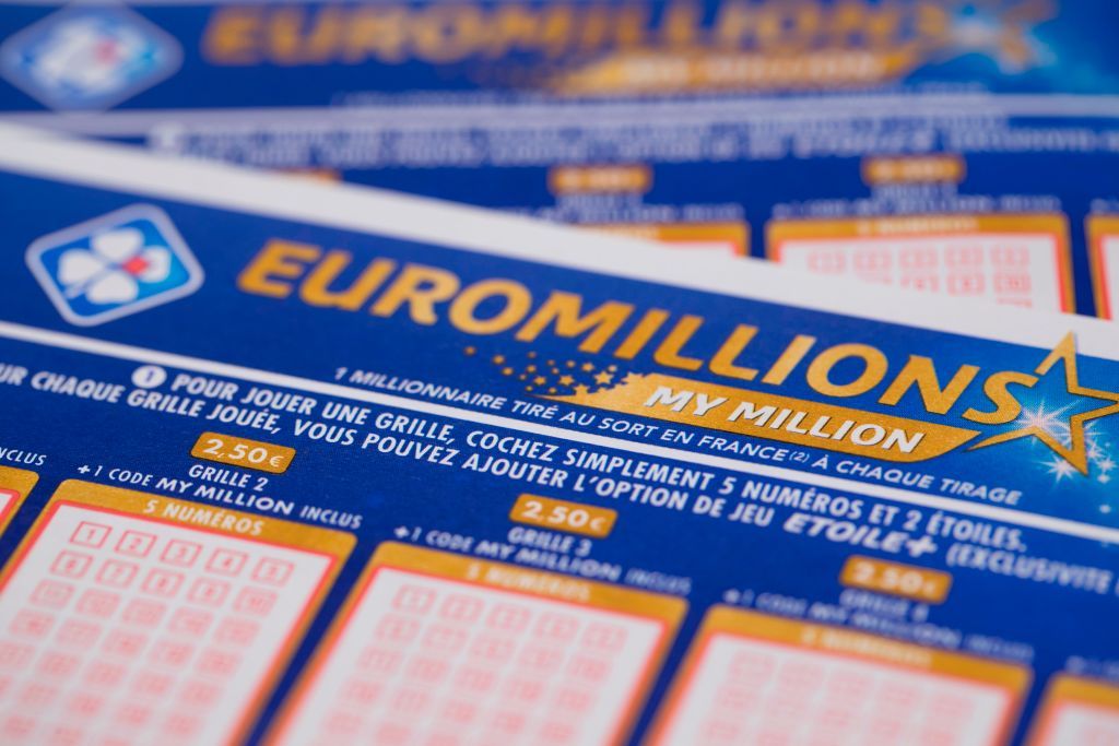 How This Couple Who Hit £12 Million In EuroMillion Jackpot Changed The