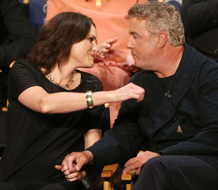 Actress Jorja Fox (L) and actor William Petersen