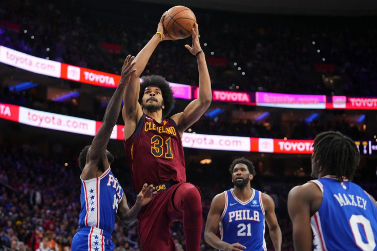 Jarrett Allen #31 of the Cleveland Cavaliers