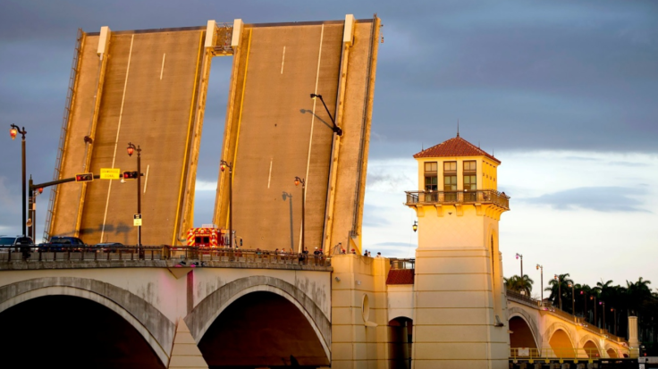 Bicyclist falls to death from drawbridge