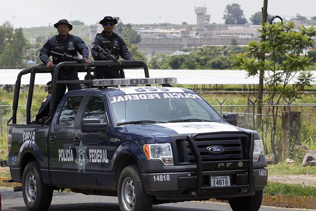 Mexican Federal Forces Free 7 Immigration Agents Kidnapped By Gunmen In ...