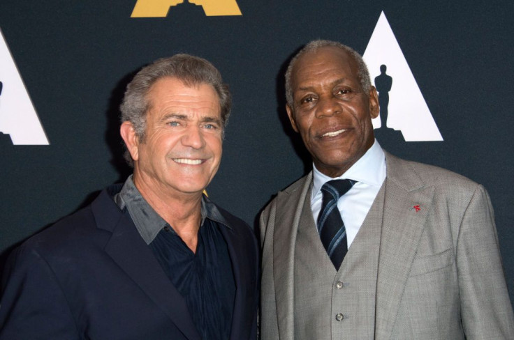  Mel Gibson (L) and Danny Glover 