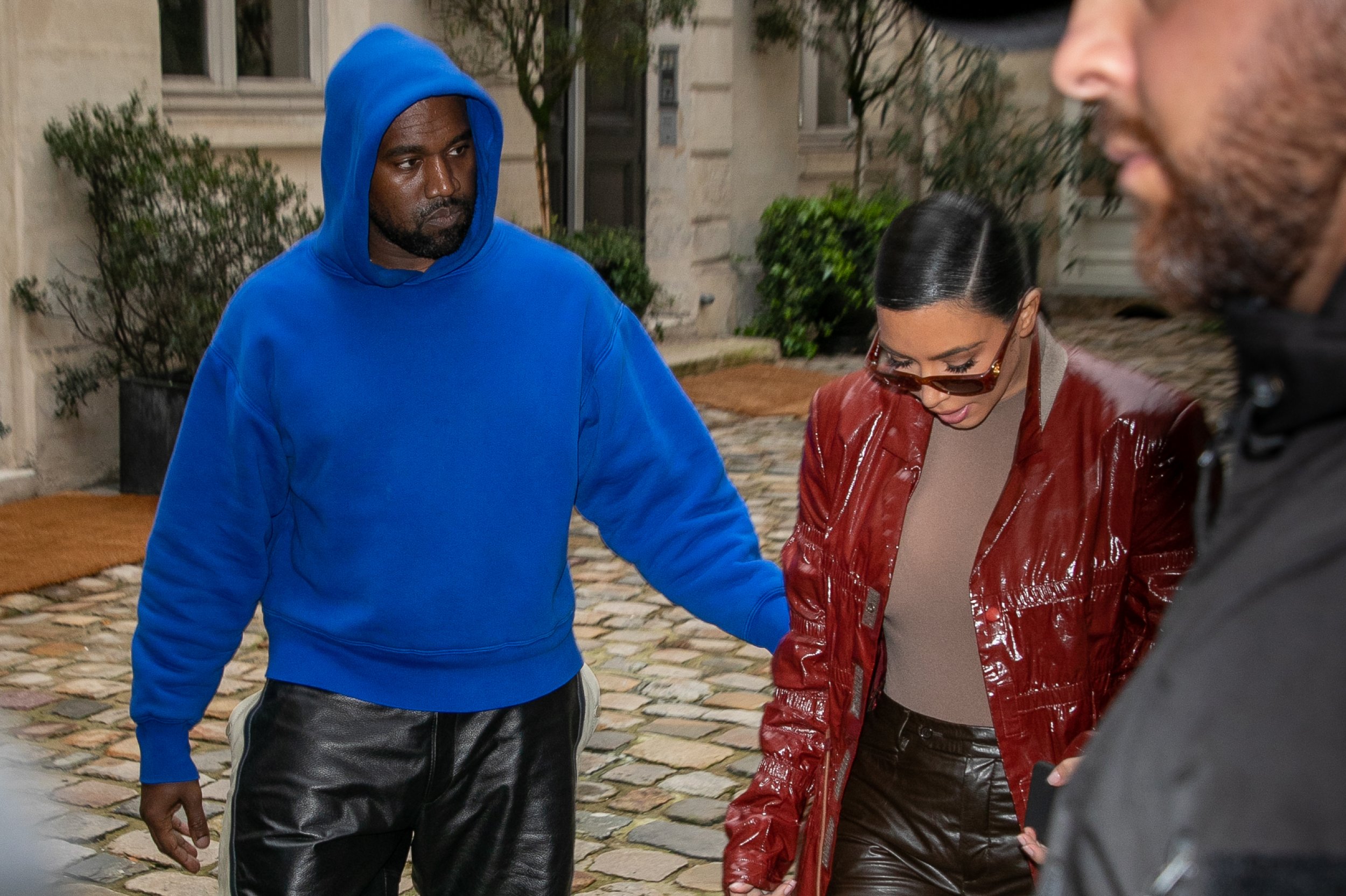 ‘hate Speech Is Never Ok Kim Kardashian Condemns Ex Husband Kanye Wests Antisemitism 