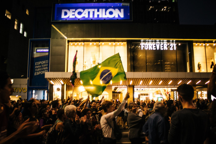 Bolsonaro Nazi Salute Brazil Rep. Pic