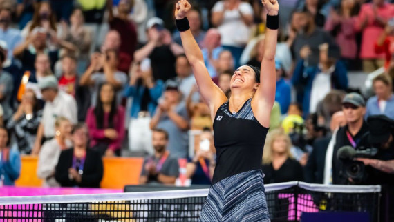 Carolina Garcia Wins WTA Finals