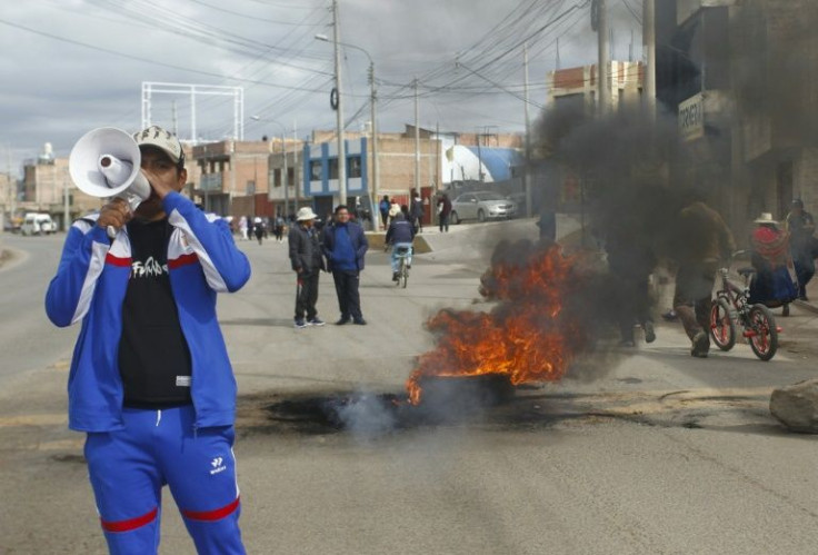 residents-of-puno-an-andean-city-close-to