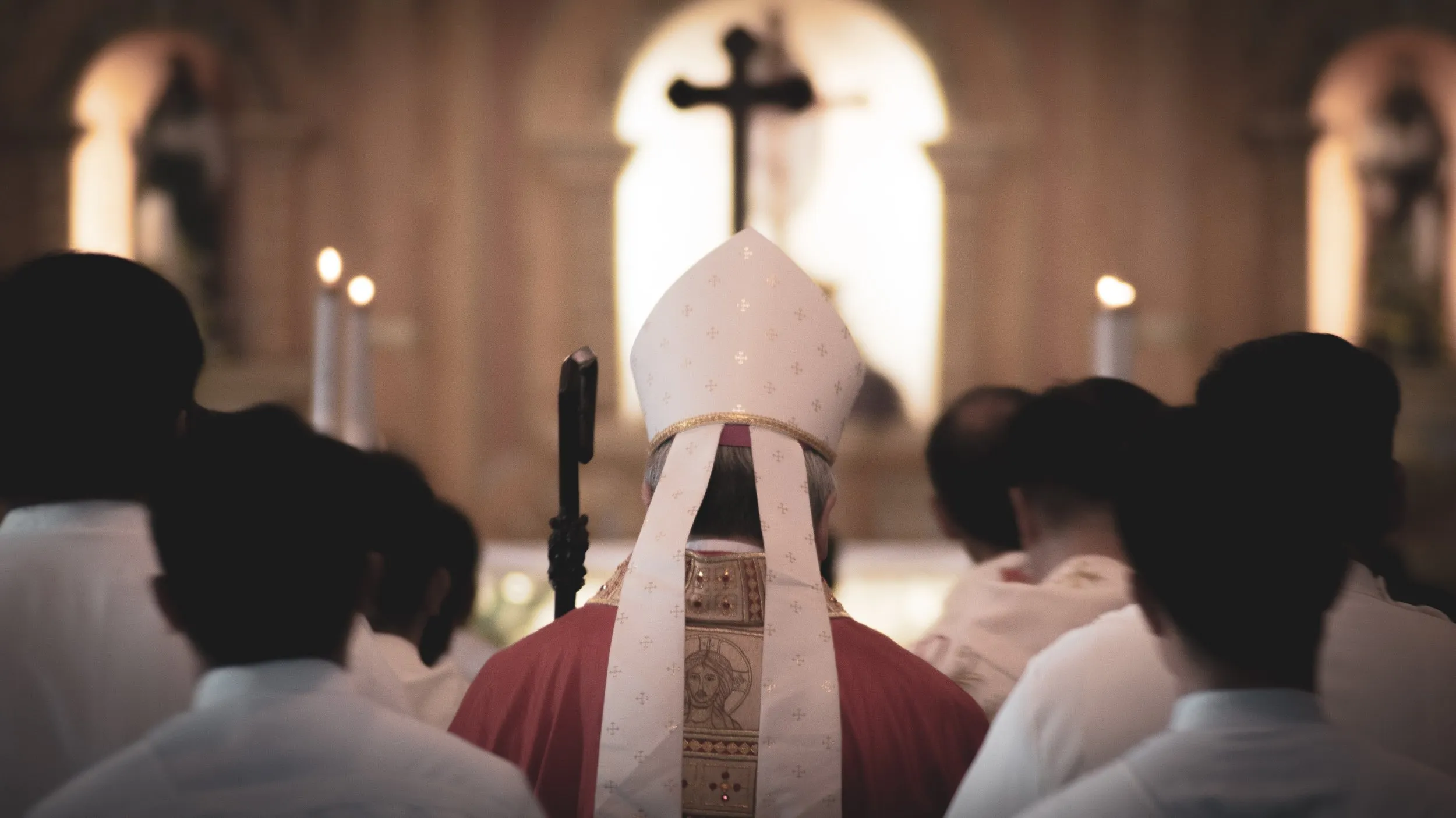 Latino Catholics are nearly evenly split in their support for Biden and Trump - Vimarsana News