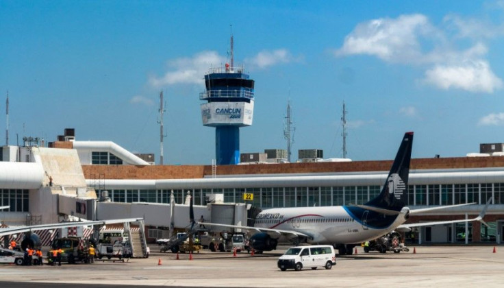 airport cancun