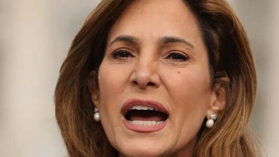 María Elvira Salazar