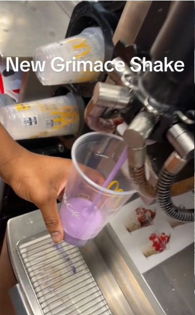 TikTok User and McDonald's Wokers Shows New McDonald's Flavored Shake