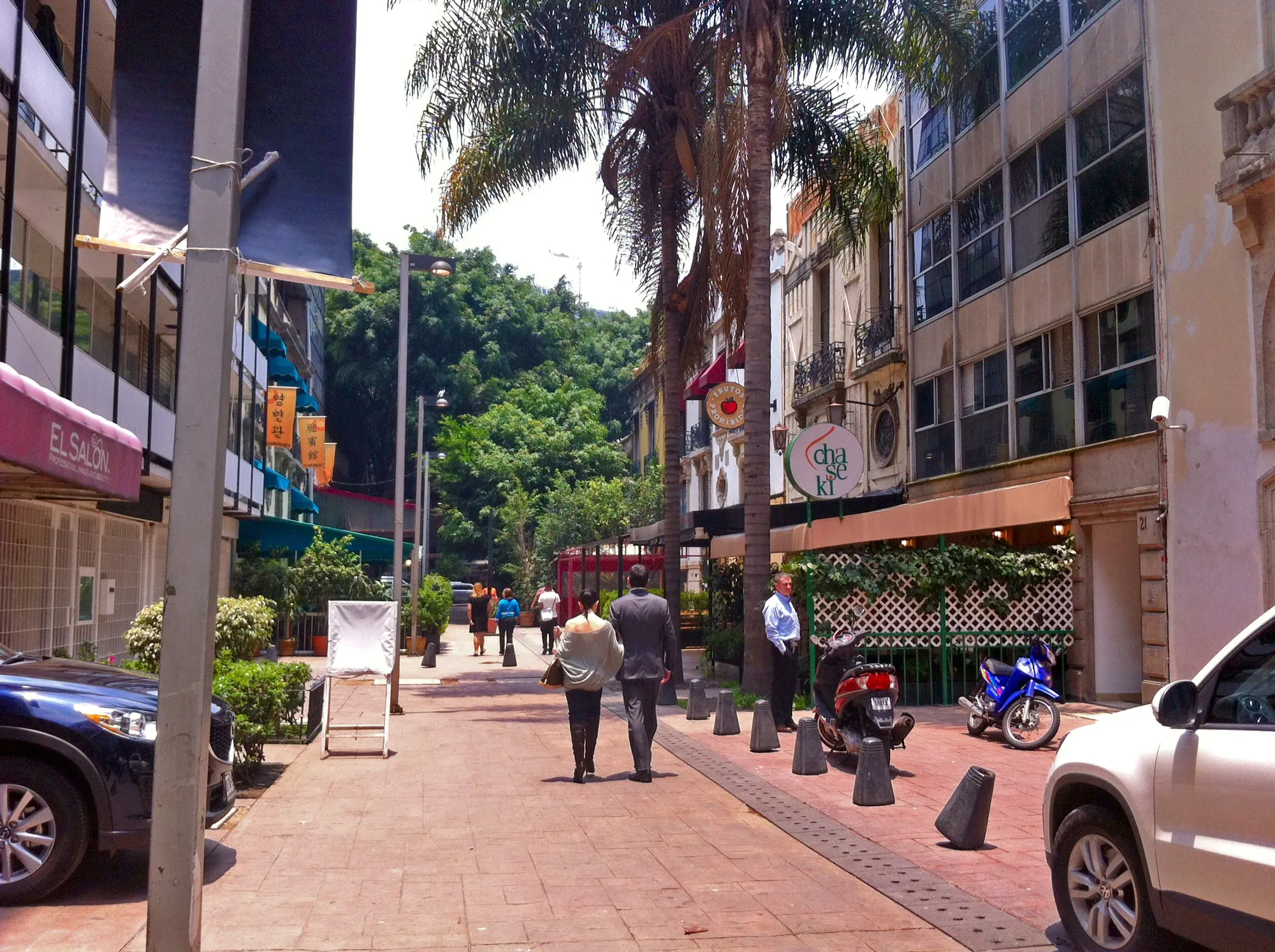 Zona Rosa in Mexico City - Vimarsana News
