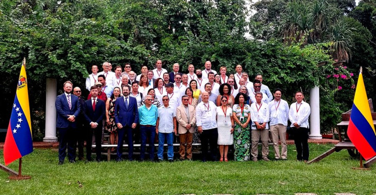 Representatives of the Government of Colombia and 