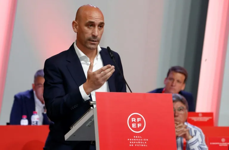 Luis Rubiales Could Face Up to Four Years in Prison in Sexual Harassment Trial Over Jenni Hermoso Kiss - Vimarsana News