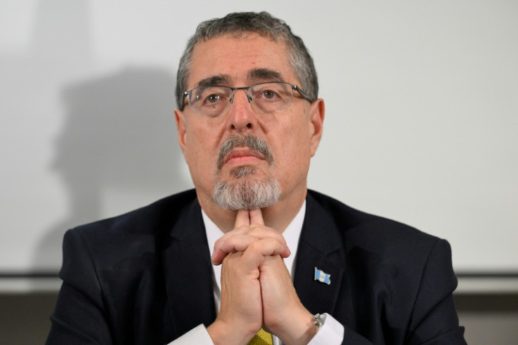 Bernardo Arevalo, Guatemala, Politics