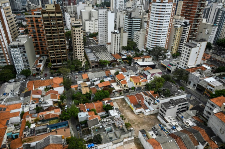 Houses surrounded by high-rise buildings in Pinheiros