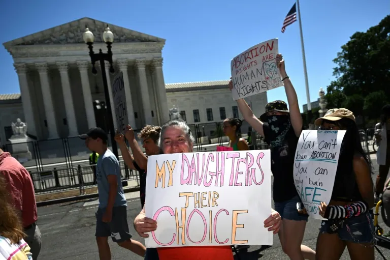 Mexican Court Ruling On Women's Abortion Right Shows Global Trend Better Than US Roe v Wade Decision - Vimarsana News