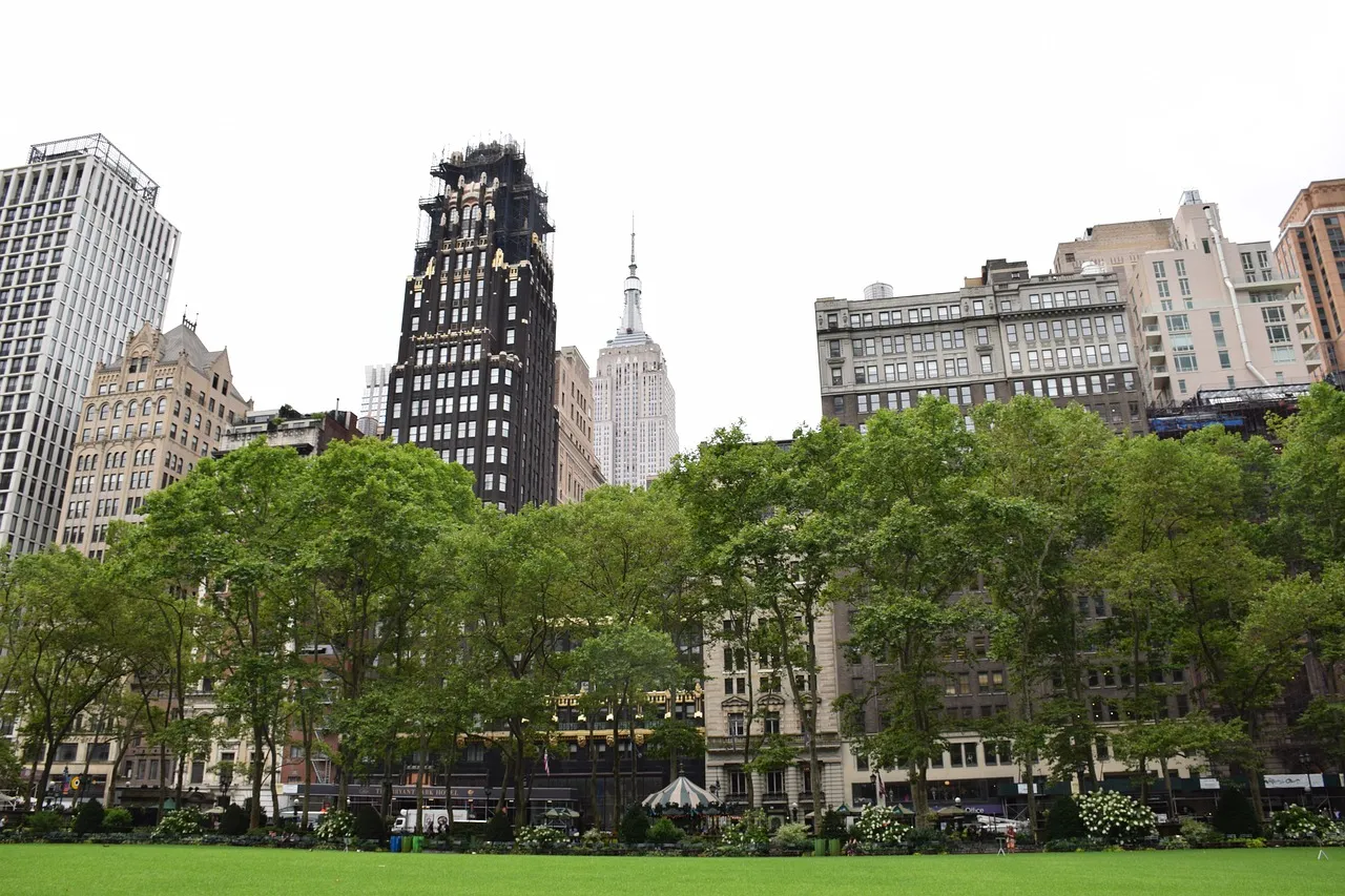 GreenLatinos Gets $25 Million USDA Urban Forestry Grant for Tree Canopy Restoration Initiative - Vimarsana News