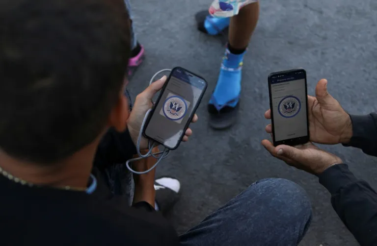 Human Rights Watch accuses Biden administration of using CBP One App to deny asylum rights - Vimarsana News