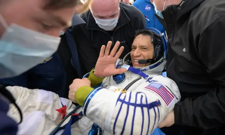 Hispanic Astronaut Frank Rubio Returns to Earth Setting Record for Most Time Spent in Space - Vimarsana News