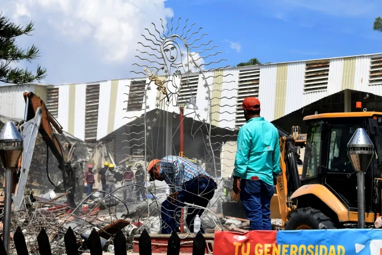 Death Toll From Mexico Church Roof Collapse Rises To 11 - Vimarsana News