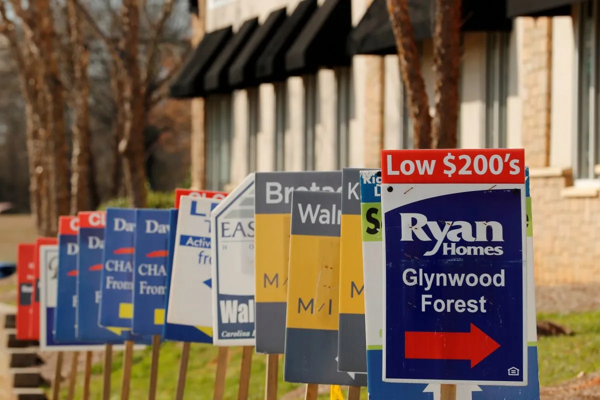 Skyrocketing Home Prices Push Hispanics to Buy Houses in Areas With Low Latino Presence - Vimarsana News