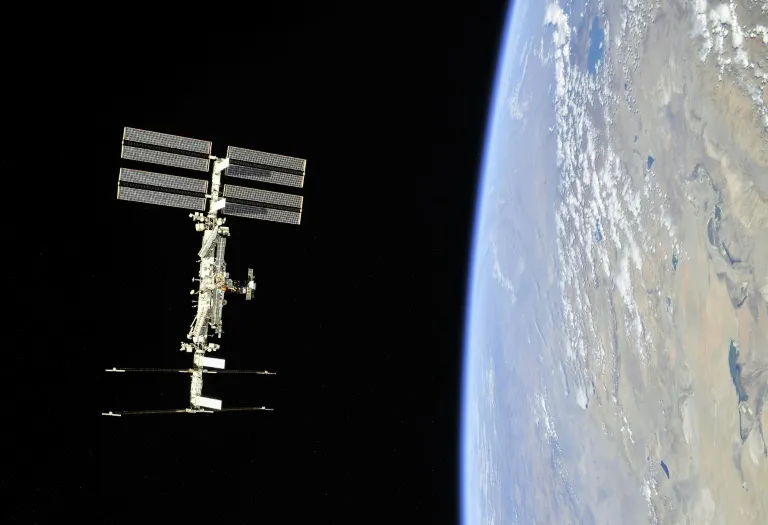 The White House Convenes Latino Space Leaders to Advance Involvement in NASA, Space Exploration - Vimarsana News