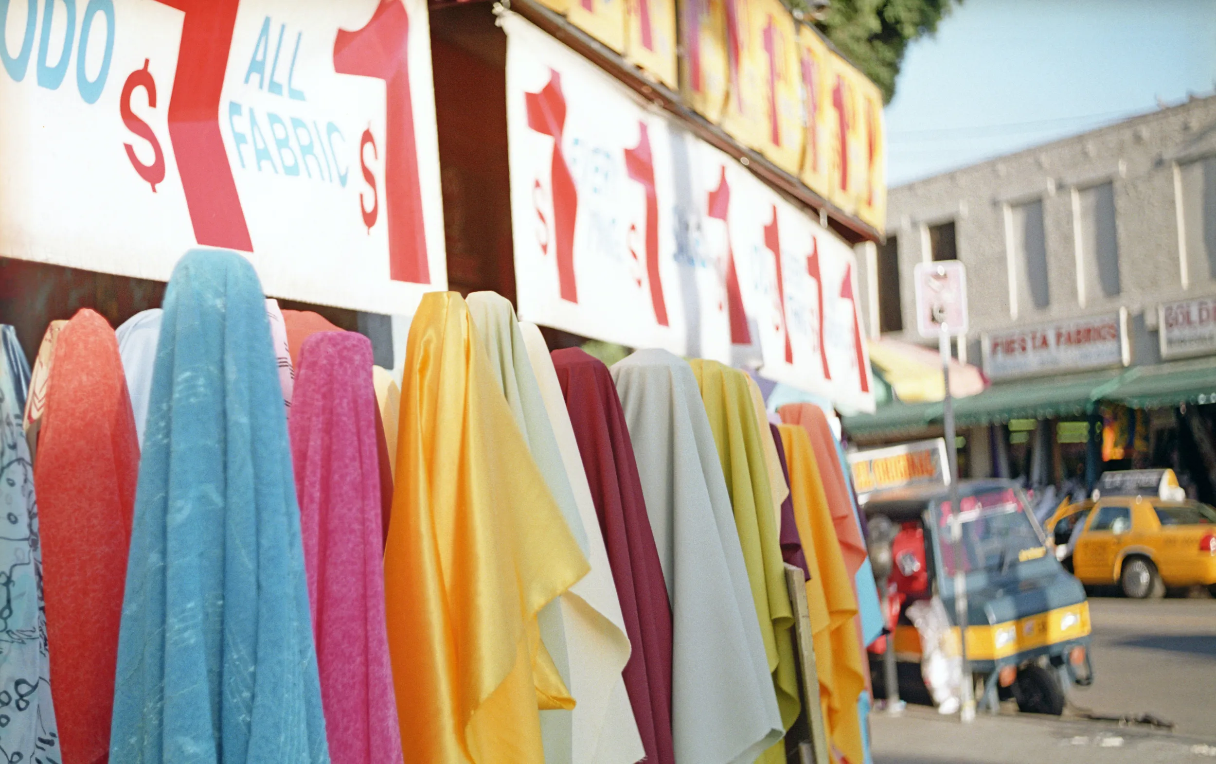 Los Angeles Library Releases a Cheat Sheet in English and Spanish for Street Vendors - Vimarsana News