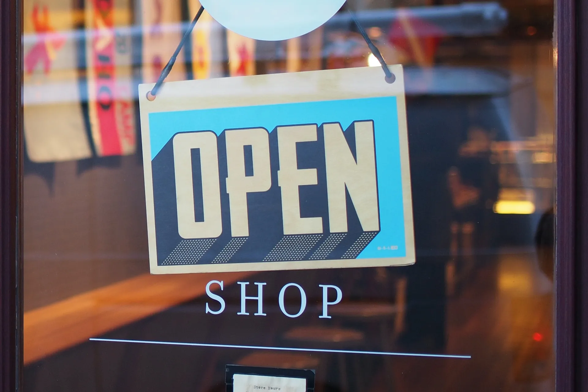 Latino Immigrants Emerge as Primary Drivers of U.S. Entrepreneurship, Census Data Reveals - Vimarsana News