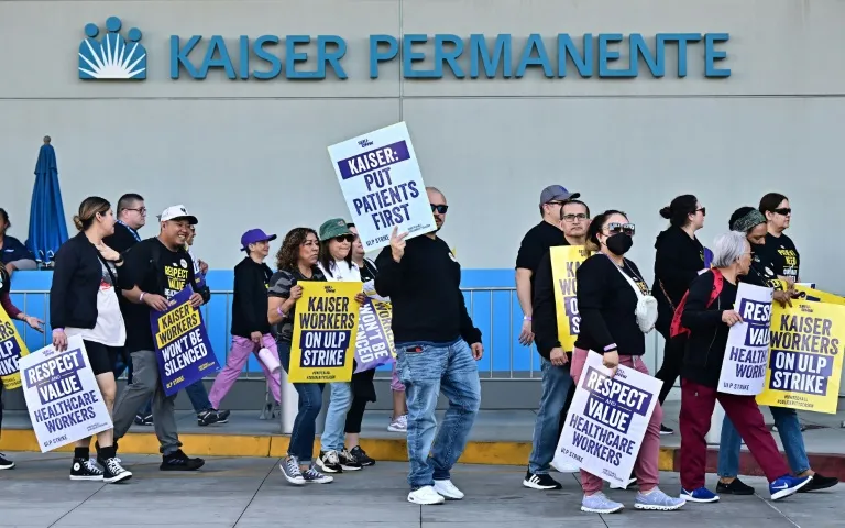 The Keys to Understand 'Landmark' Agreement Between Kaiser Permanente and Union Workers - Vimarsana News