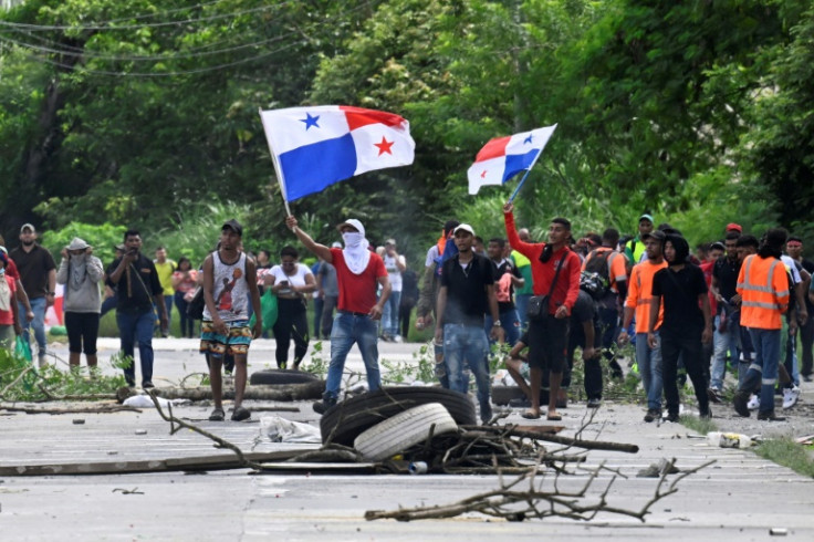 Donoso mine standoff