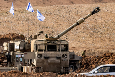 An Israeli self-propelled howitzer 