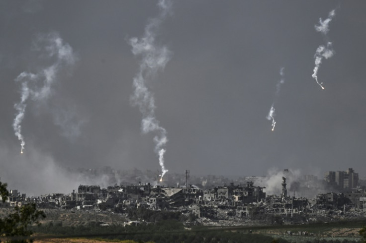 Flares above the north of the Gaza Strip