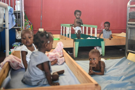 Babies suffering from malnutrition are treated at the Fontaine Hospital 