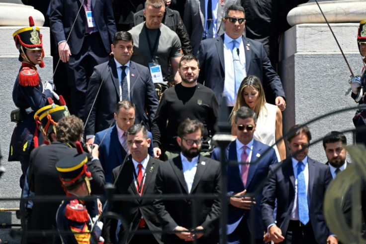 President Volodymyr Zelensky on the steps of Congress