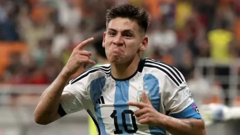 Claudio Echeverri Close To Joining Manchester City; The Story of Another Promising Star - Vimarsana News