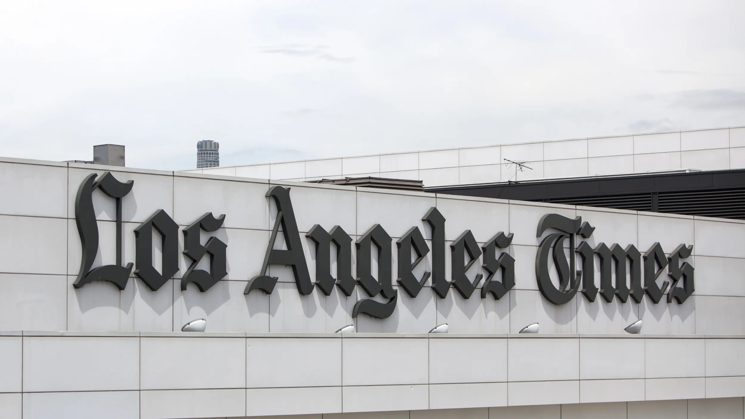 Los Angeles Times Lays Off Over 100 Journalists, Especially Affecting Latino Coverage - Vimarsana News