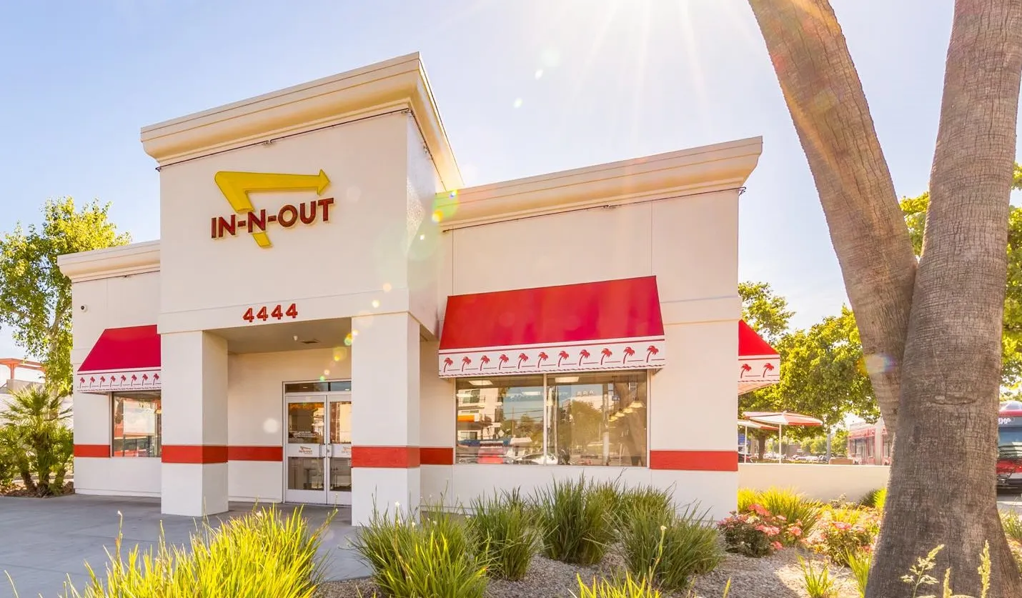 In-N-Out Burger in Mexico City: What Menus Are Available in this Pop-up? - Vimarsana News