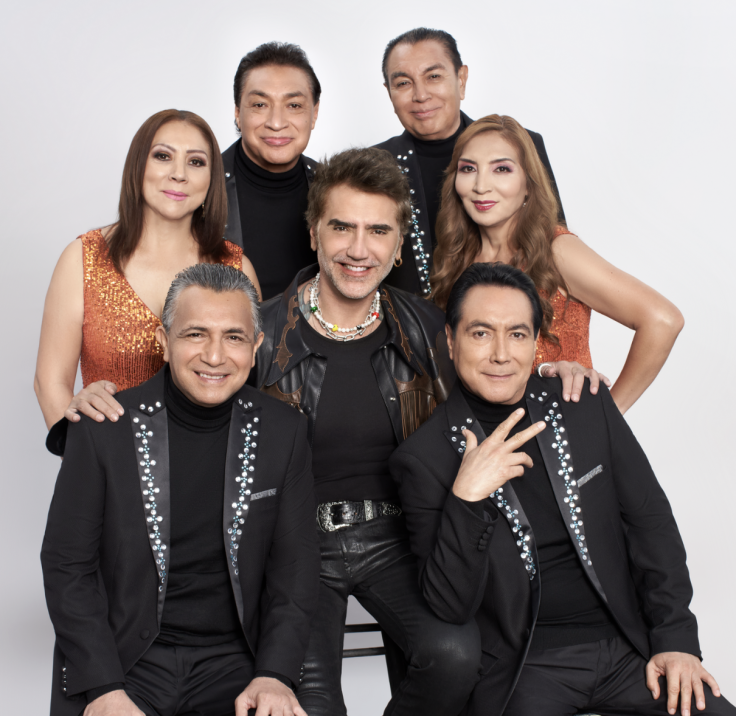 Alejandro Fernandez and Los angeles Azules