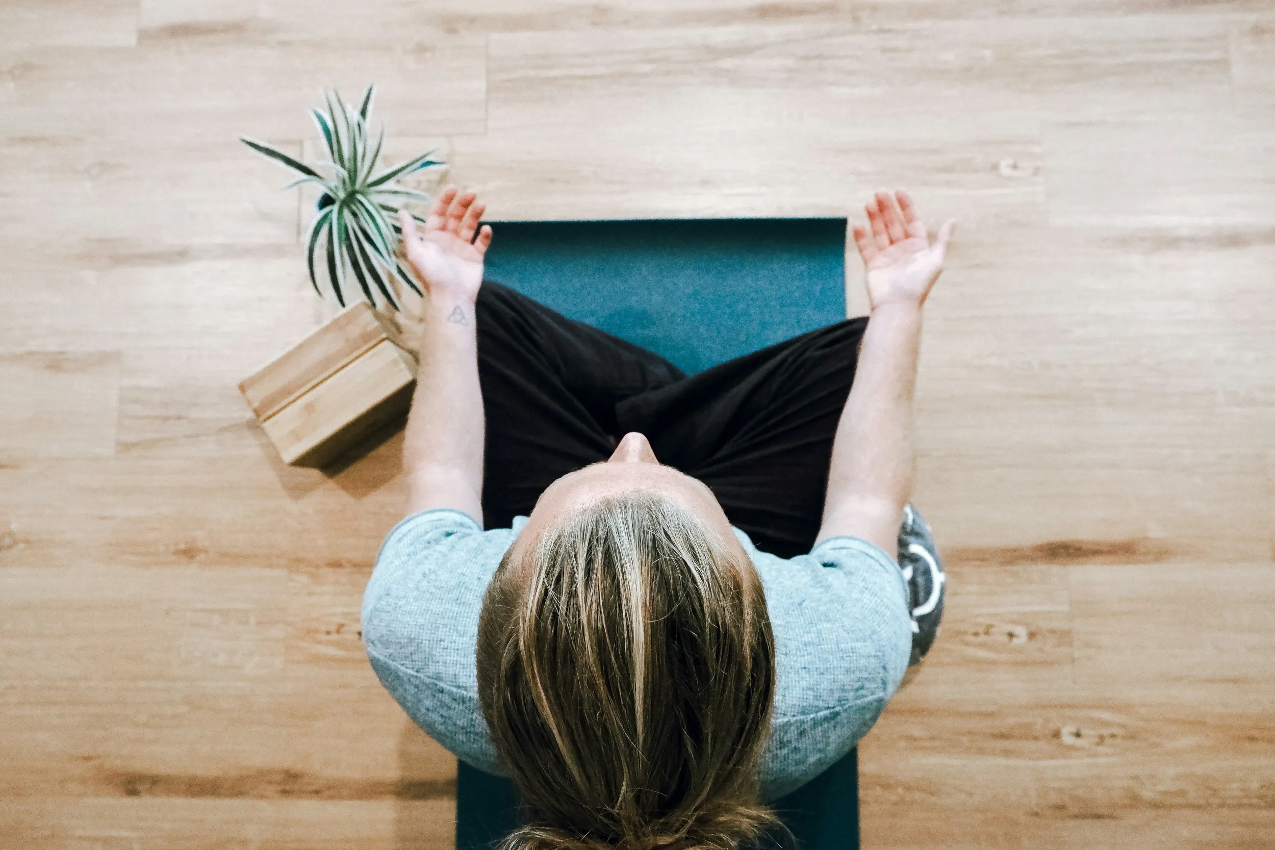 OMM Center Introduces One Minute Meditation Technique to Combat Stress in Mexico - Vimarsana News