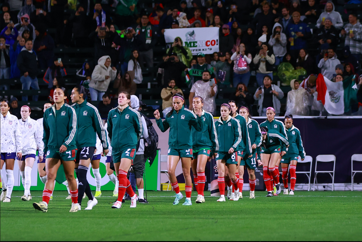 Latin Women In Sports: This Is How Women's Soccer in Mexico Manages to ...