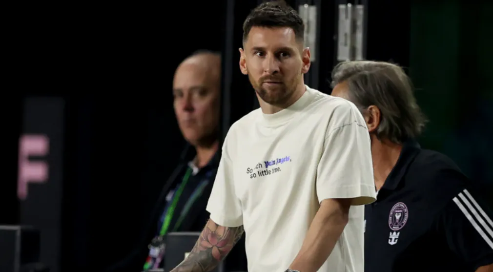 Lionel Messi's New Off-The-Pitch Confrontation With Monterrey's Coach - Vimarsana News
