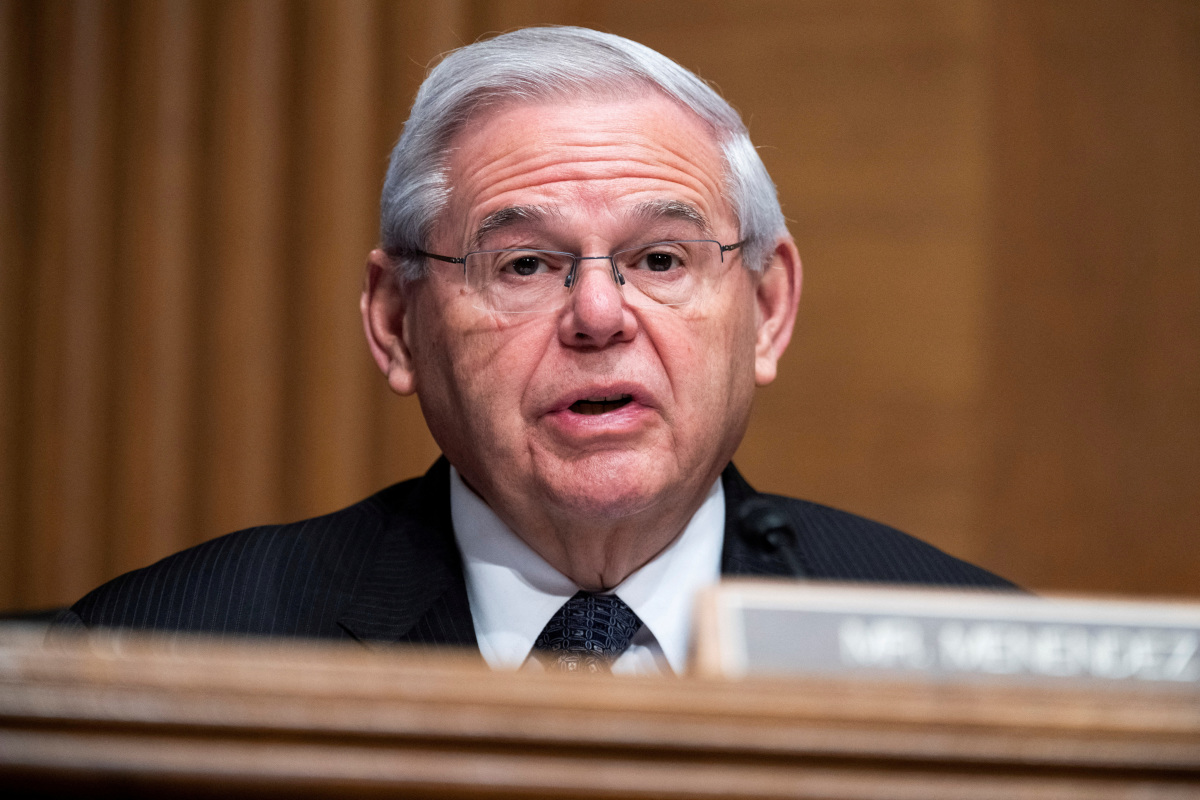 New Jersey Businessman Tells Jury He Bribed Embattled Sen. Bob Menendez ...