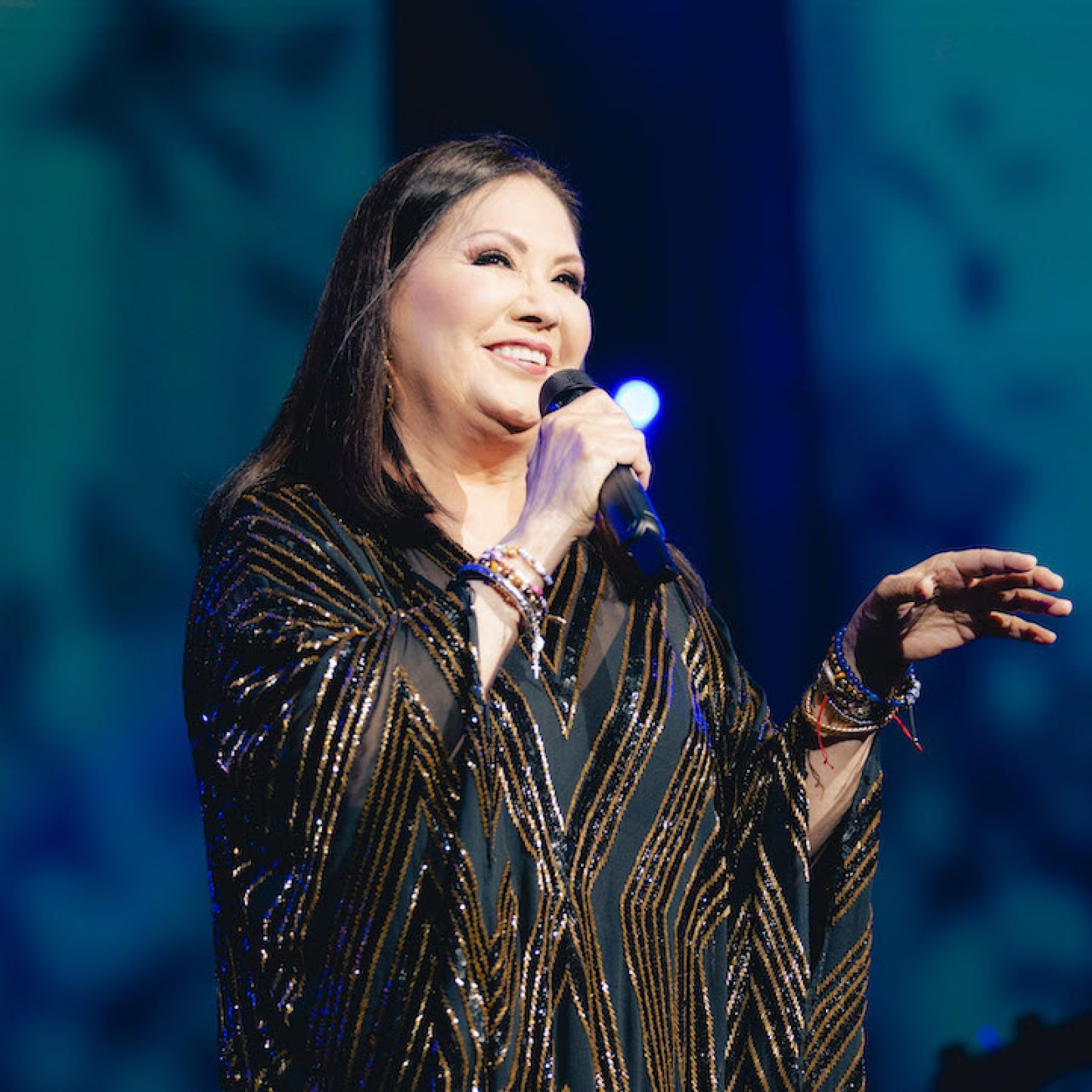Ana Gabriel rushed to the hospital in Chile after a concert
