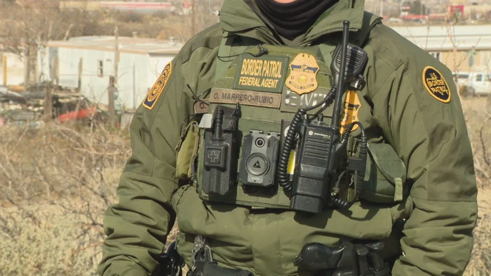 Us Customs And Border Protection Agent This Family Just Reminded CBP