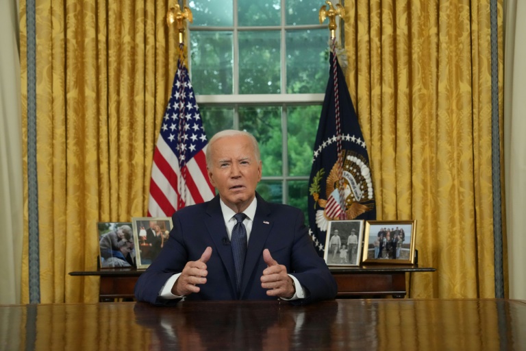 Biden addresses the nation from the Oval Office: 