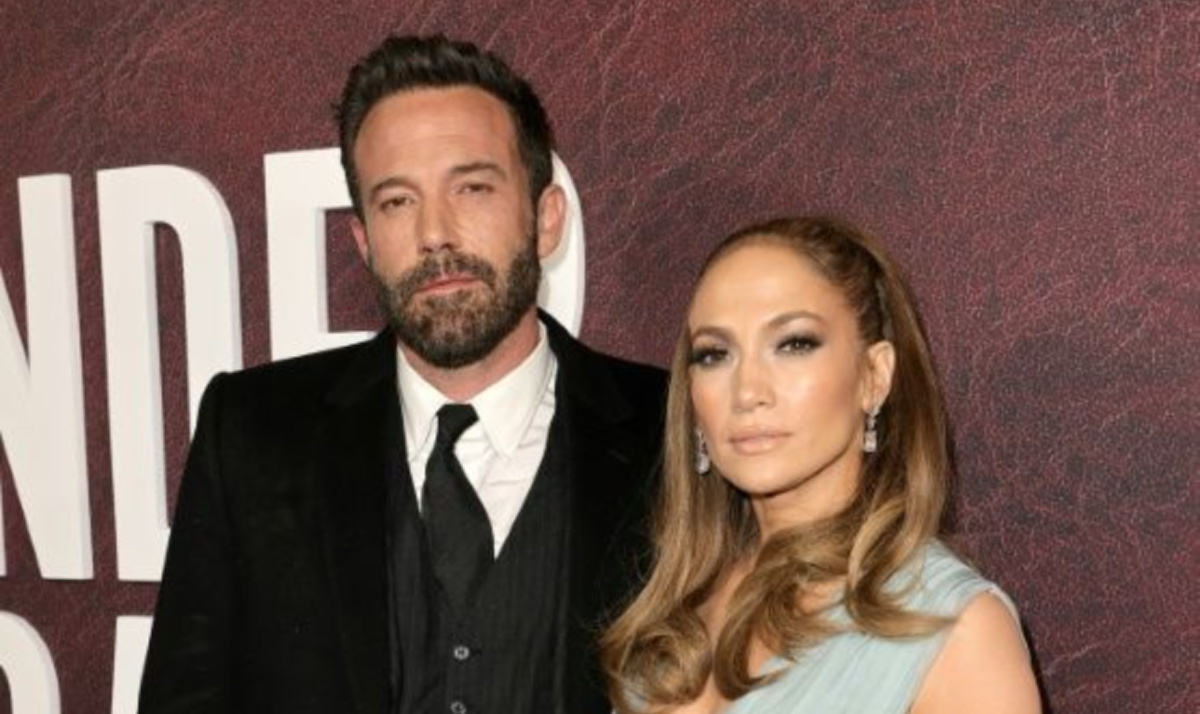 Jennifer Lopez’s divorce petition from Ben Affleck causes a stir: No prenuptial agreement, no lawyer