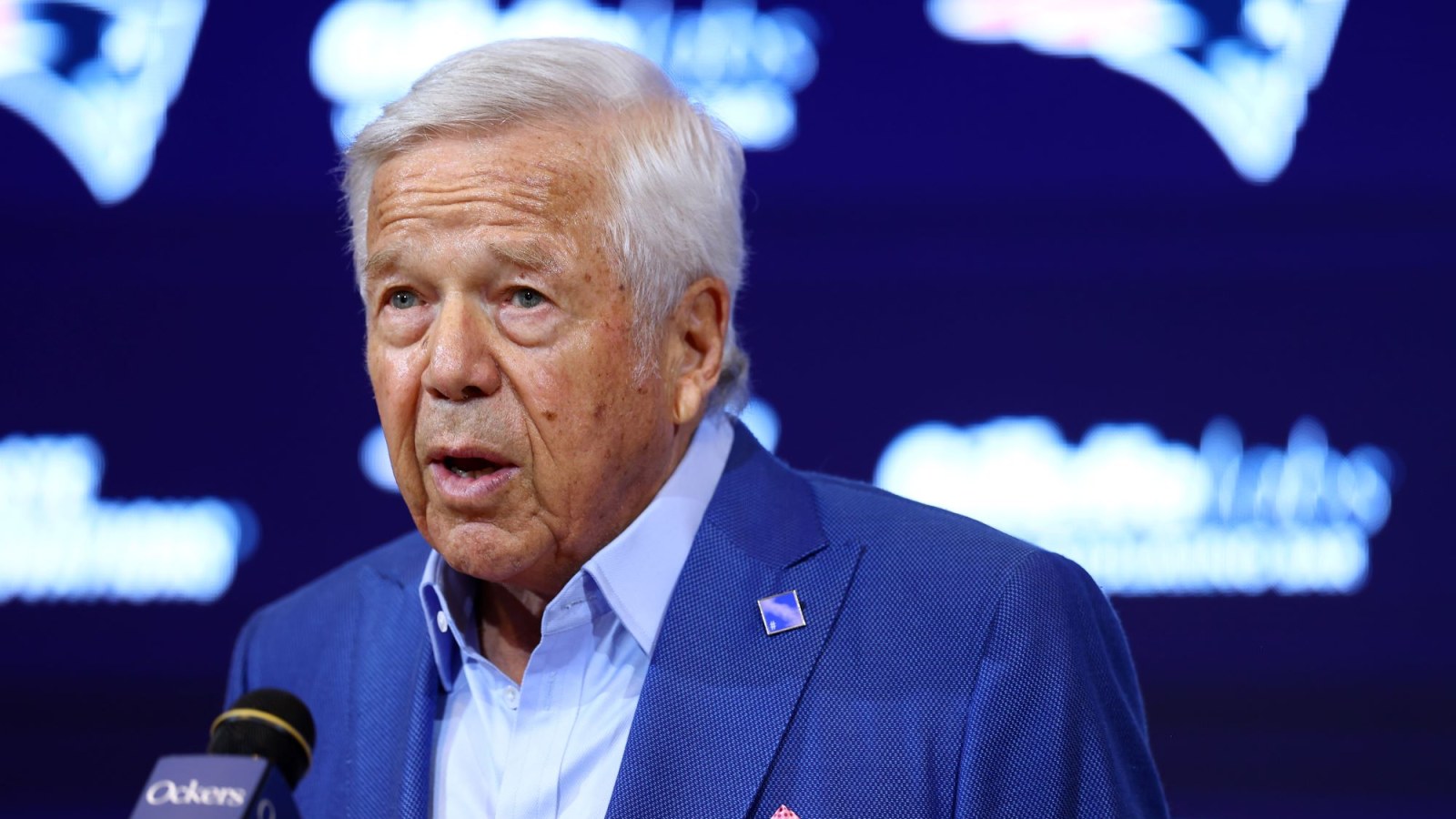 Patriots Owner Compares Trump to 'Drunk Fraternity Brother': I 'Couldn't Believe' He Got Elected