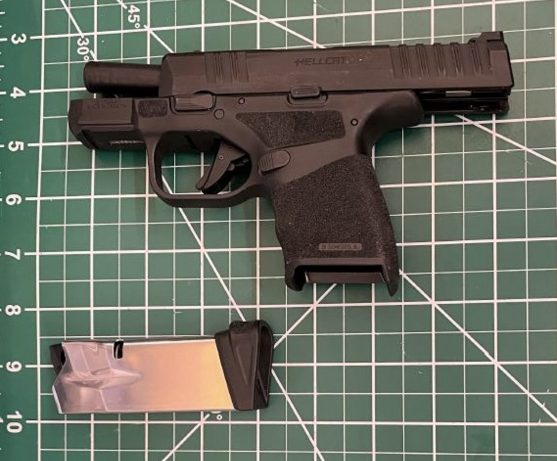 Flight Crew Member With Fully Loaded Handgun In Carry-on Stopped At DC ...