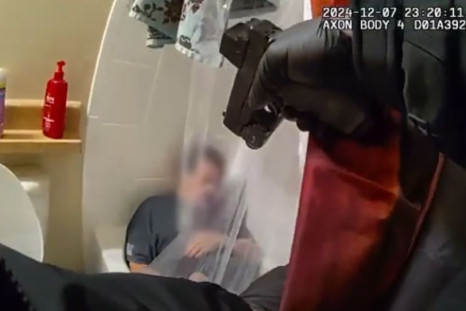 Florida Deputies Shoot Suicidal Man